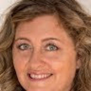 Meet your Posher, Noelle